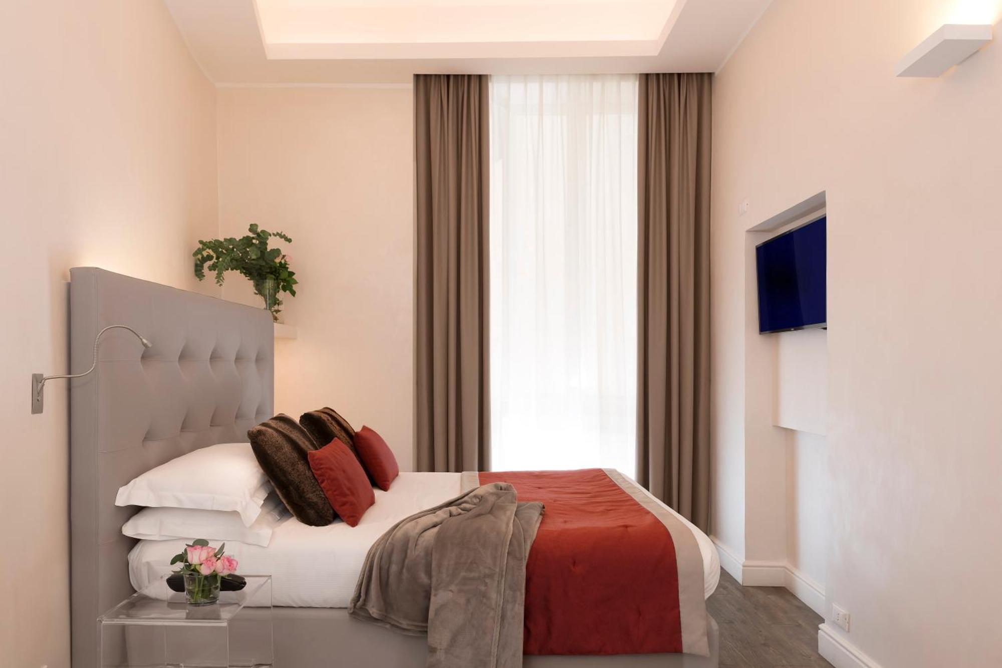 Hotel Navona — Photos 1